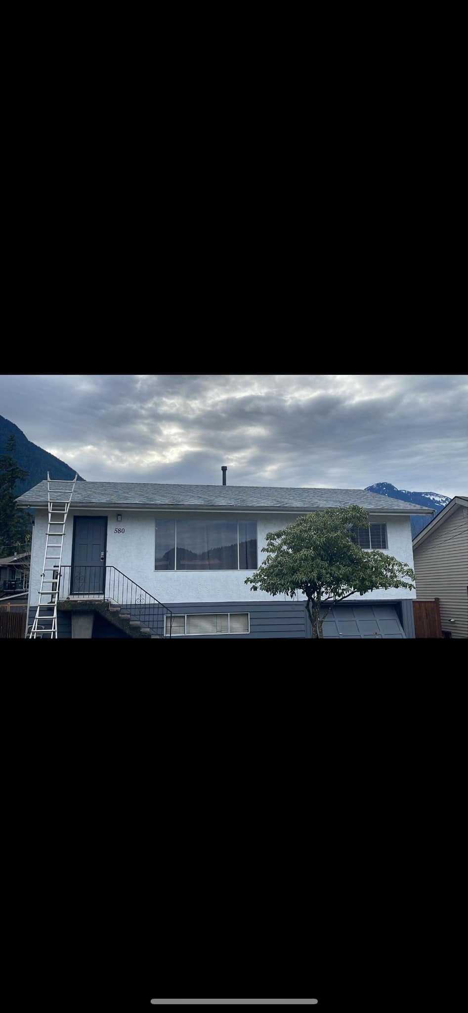 Architectural shingle installation in Hope BC